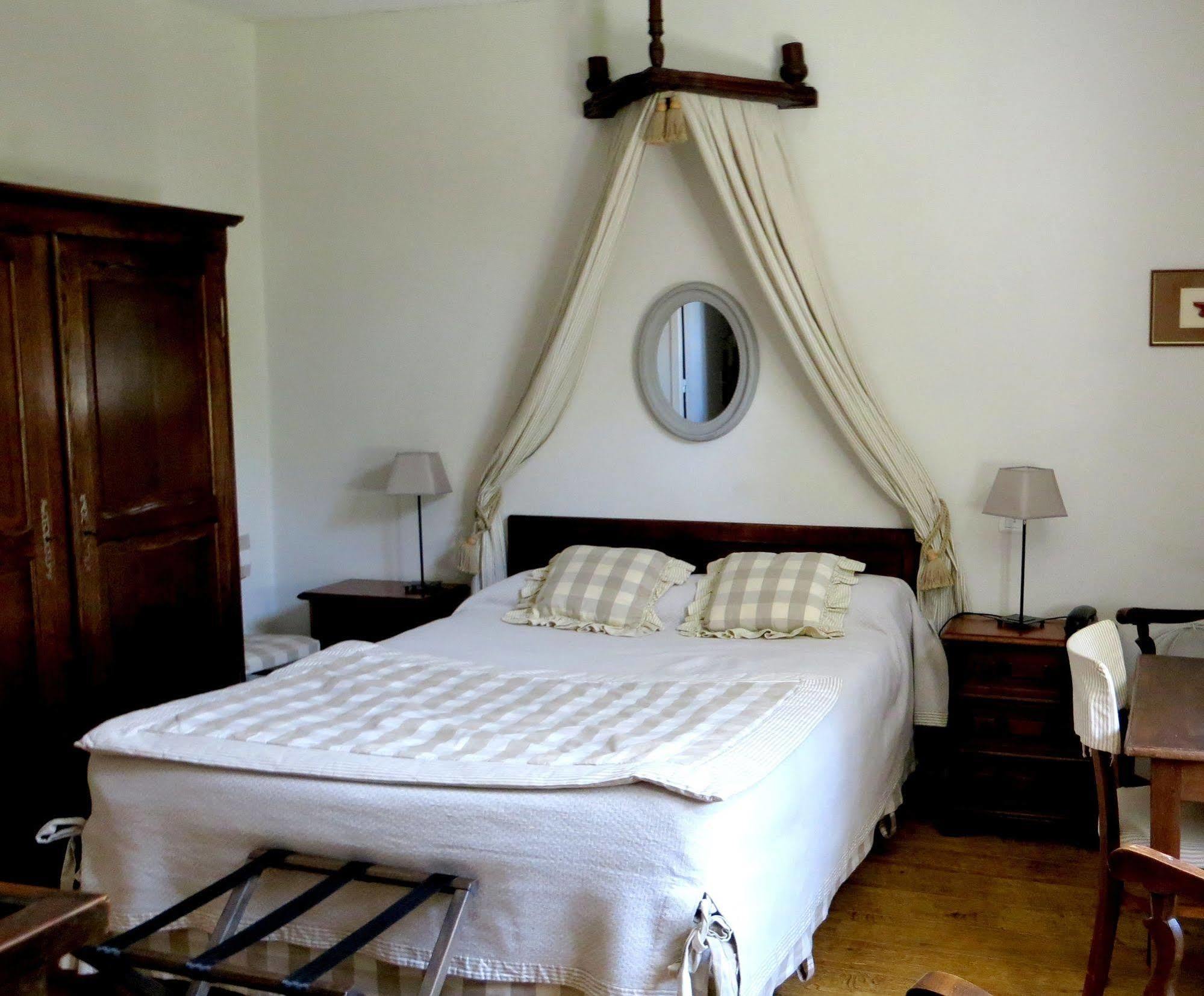 Logis Hotel Le Clos Pite Prechacq-les-Bains Luaran gambar